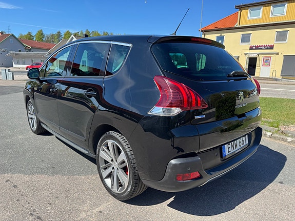 Peugeot 3008 4 of 5