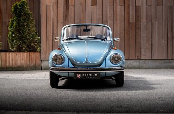 Volkswagen 1303 3 of 30
