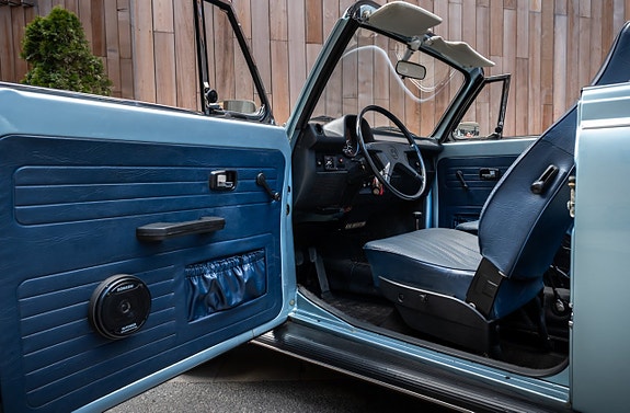 Volkswagen 1303 16 of 30
