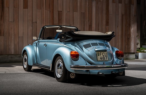 Volkswagen 1303 7 of 30