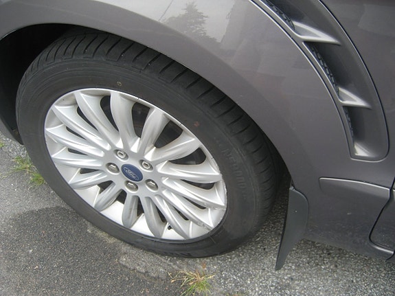 Ford S-MAX 19 of 30