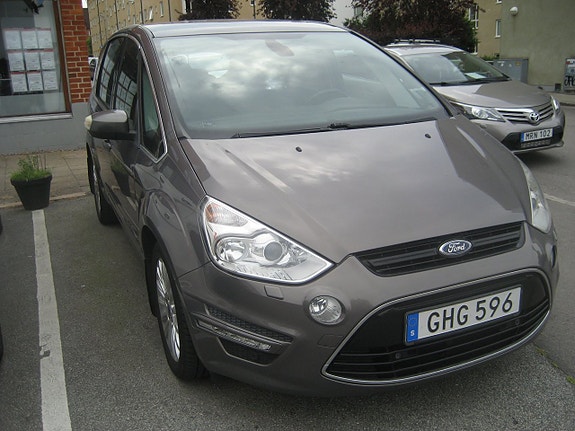 Ford S-MAX 4 of 5