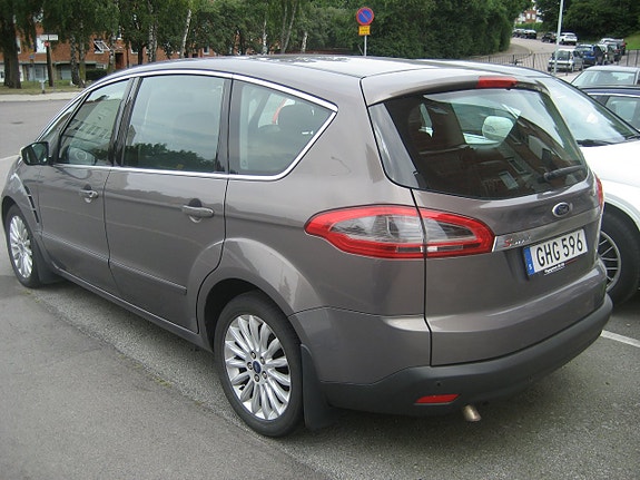 Ford S-MAX 2 of 5