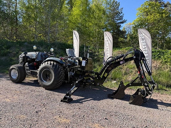 Kompakt traktor med 4WD 50 hk 6 of 8