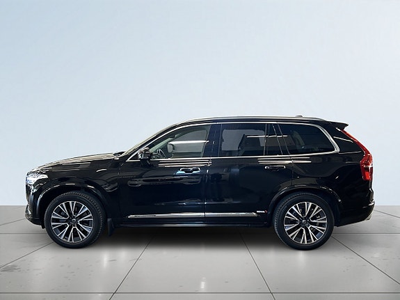 Volvo XC90 4 of 18