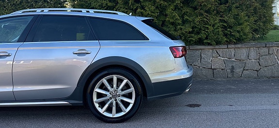 Audi A6 allroad 3 of 5