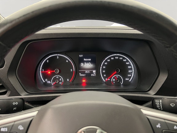 Volkswagen Caddy 21 of 30