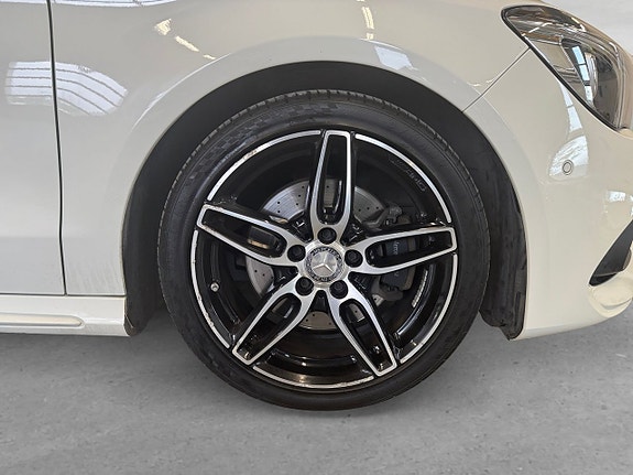 Mercedes-Benz CLA220 d 8 of 16