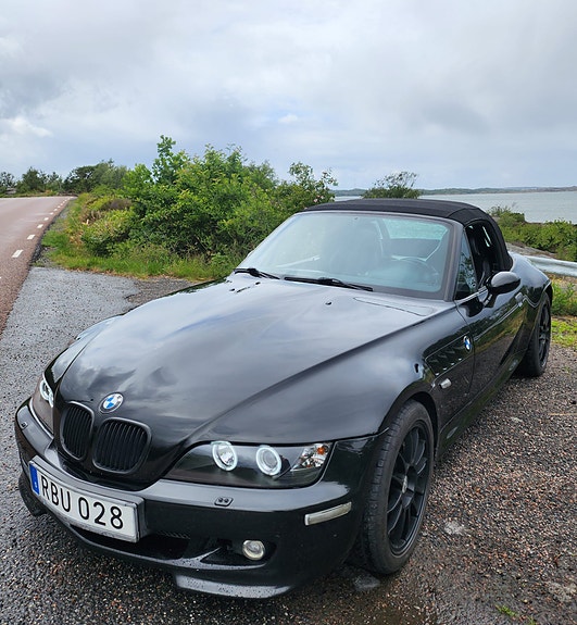 BMW Z3 8 of 12