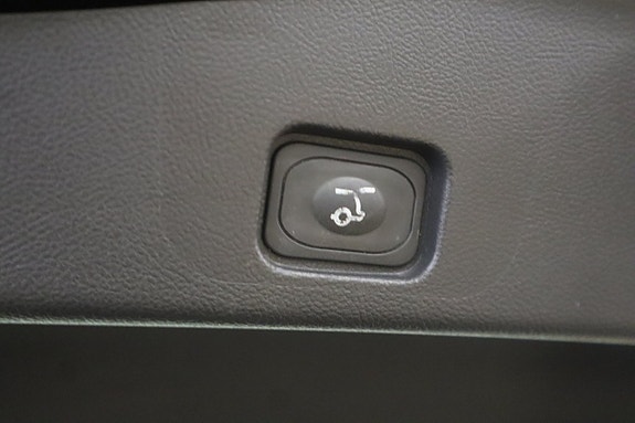 Ford Mondeo 15 of 21