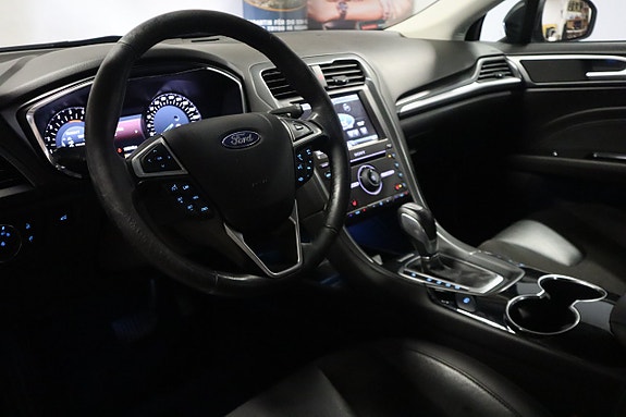 Ford Mondeo 9 of 21