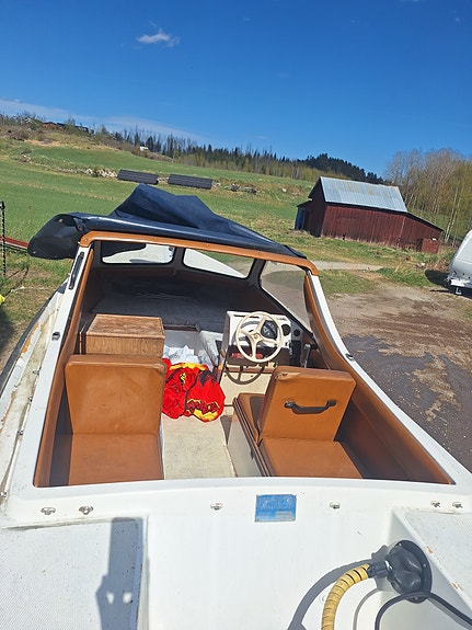Örnvik 550 HT Yamaha 40 HK 4 of 5