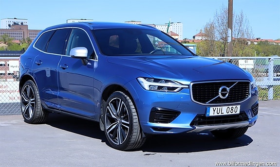 Volvo XC60 2 of 5