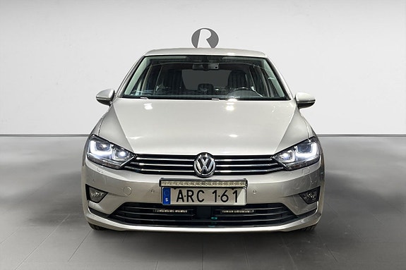 Volkswagen Golf Sportsvan 10 of 19