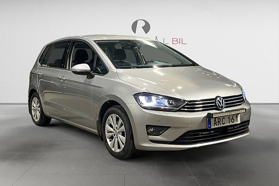 Volkswagen Golf Sportsvan 9 of 19