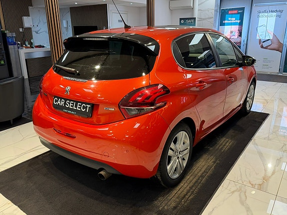 Peugeot 208 6 of 23