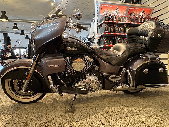 Indian ROADMASTER  CLASSIC 10 of 16
