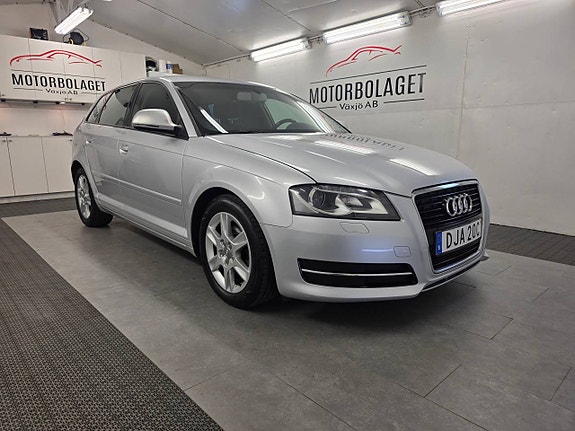 Audi A3 4 of 5