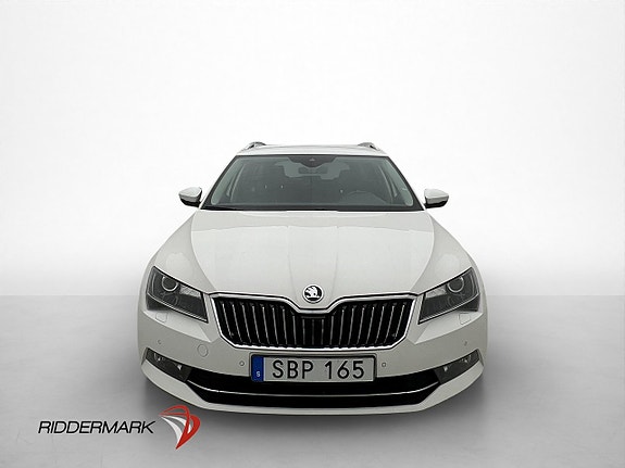 Skoda Superb 3 of 5