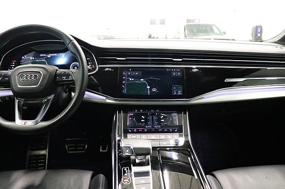 Audi Q7 20 of 30
