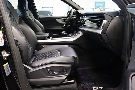 Audi Q7 18 of 30