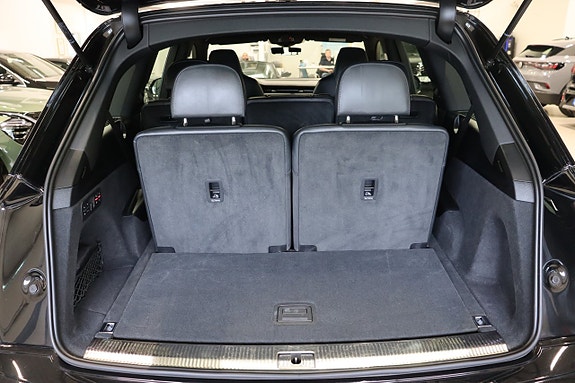 Audi Q7 14 of 30
