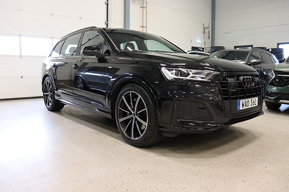 Audi Q7 3 of 30
