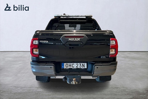 Toyota HiLux 6 of 26