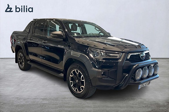 Toyota HiLux 9 of 26