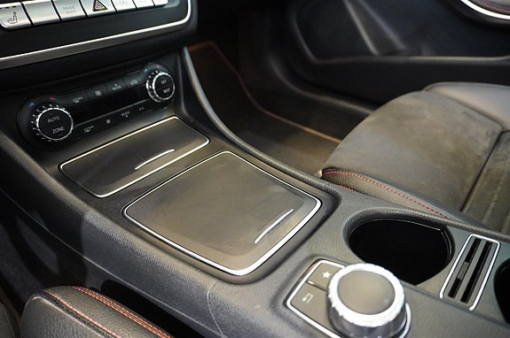 Mercedes-Benz CLA180 18 of 22