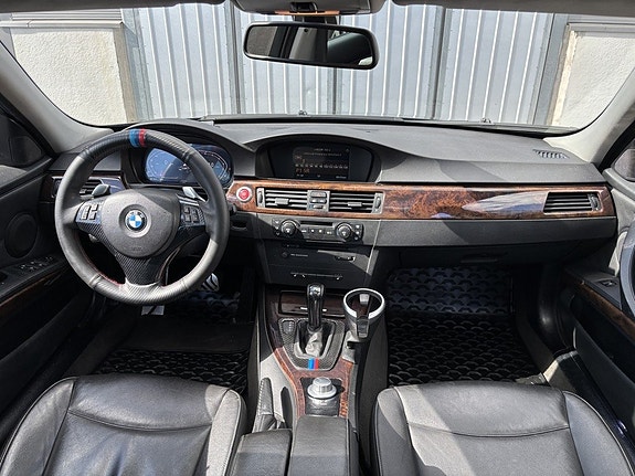 BMW 320d 10 of 24