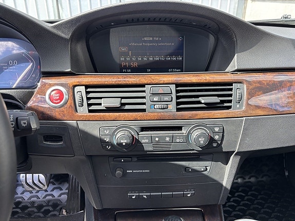 BMW 320d 13 of 24