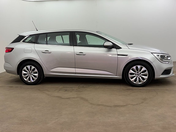 Renault Megane IV 8 of 21