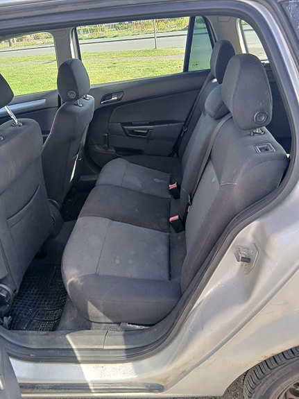 Opel Astra 5 of 5