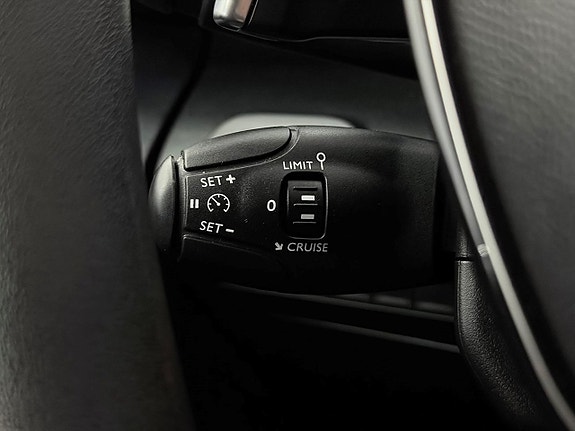 Peugeot Partner 23 of 28