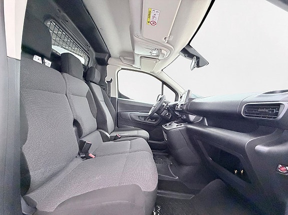 Peugeot Partner 13 of 28