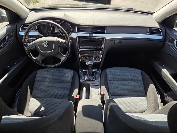 Skoda Superb 5 of 5