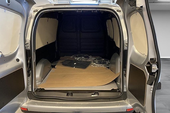 Mercedes-Benz eCitan 9 of 14