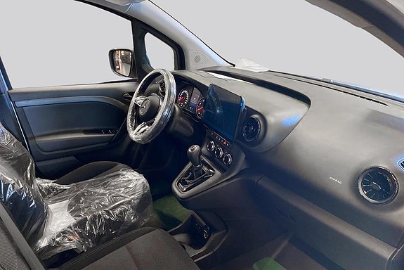 Mercedes-Benz eCitan 10 of 14