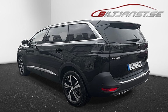 Peugeot 5008 3 of 5