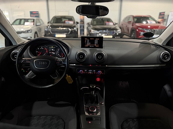 Audi A3 6 of 25