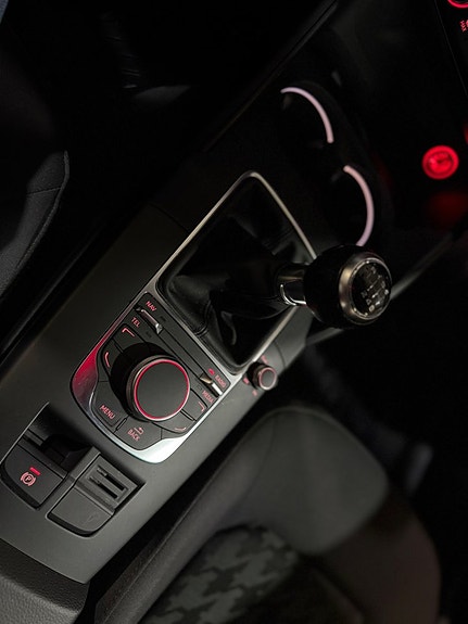 Audi A3 8 of 25