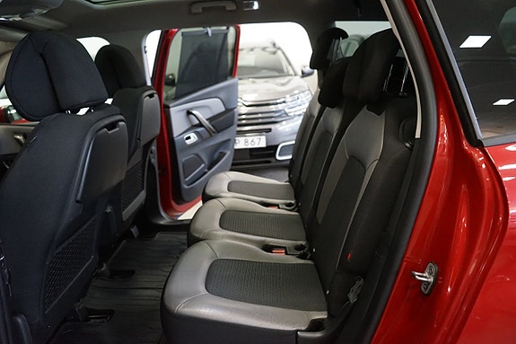 Citroen Grand C4 Picasso 5 of 5