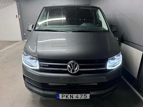 Volkswagen Transporter 3 of 5