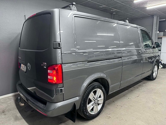 Volkswagen Transporter 7 of 22