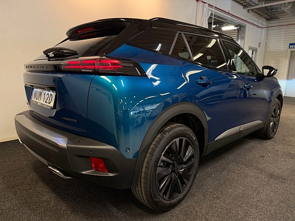 Peugeot 2008 3 of 5
