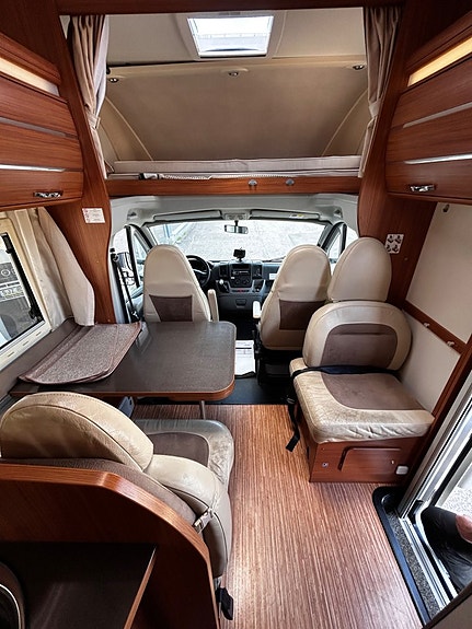 Adria CORAL A 670SL 3,0L, automat, långbädd, 2xAC 15 of 19