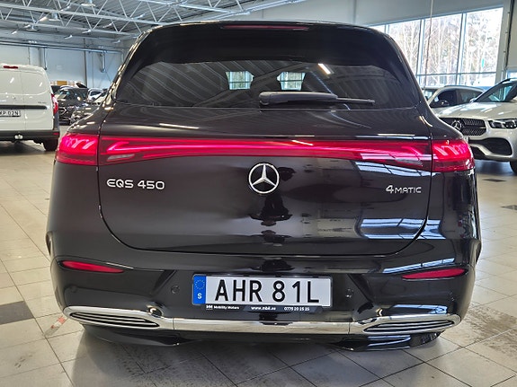 Mercedes-Benz EQS SUV 2 of 5