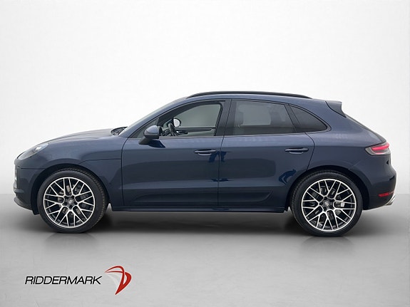 Porsche Macan S 2 of 30