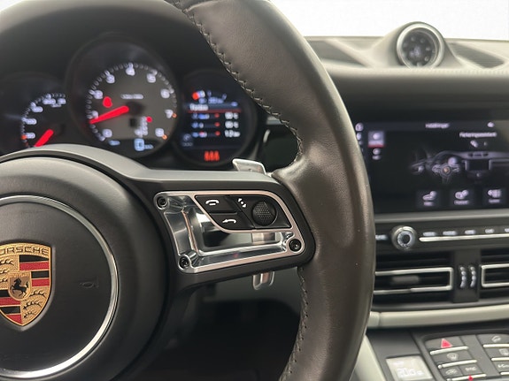 Porsche Macan S 19 of 30